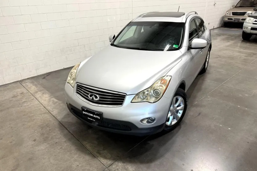 2010 Infiniti EX35 photo 1