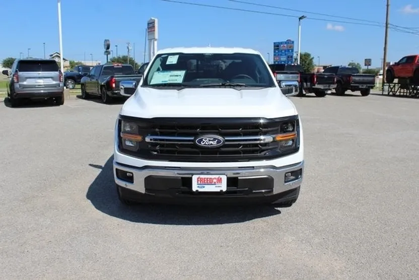 2025 Ford F-150 XLT photo 1