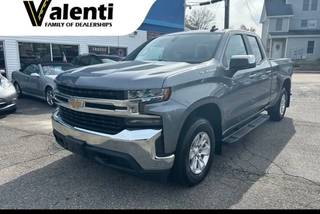 2020 Chevrolet Silverado 1500 LT photo 1