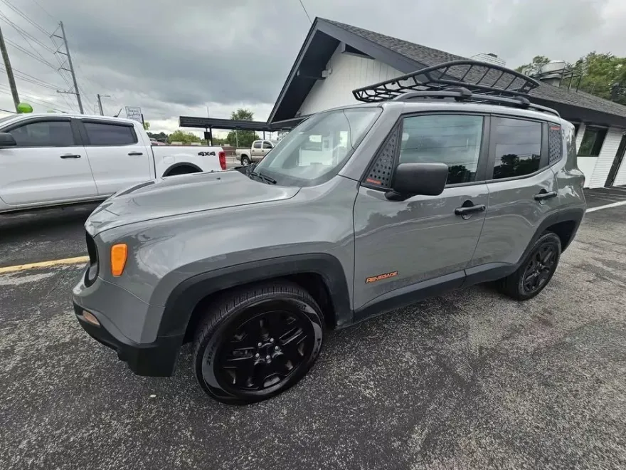 2020 Jeep Renegade Sport photo 1