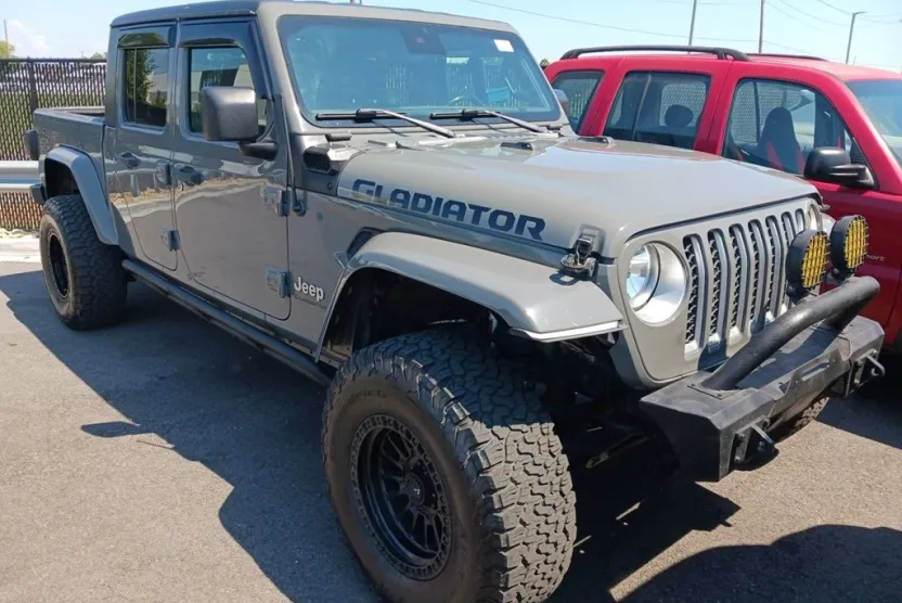 2020 Jeep Gladiator Overland photo 1