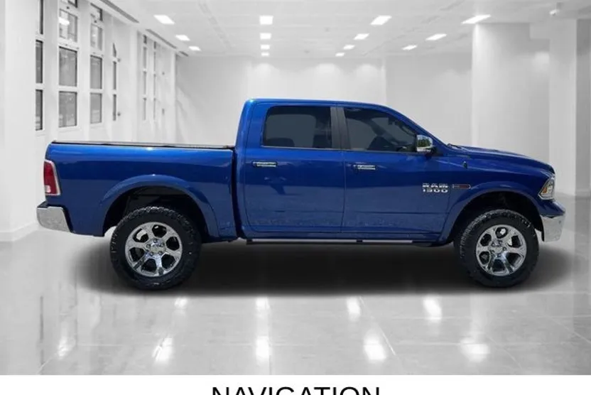 2018 Ram 1500 Laramie photo 1
