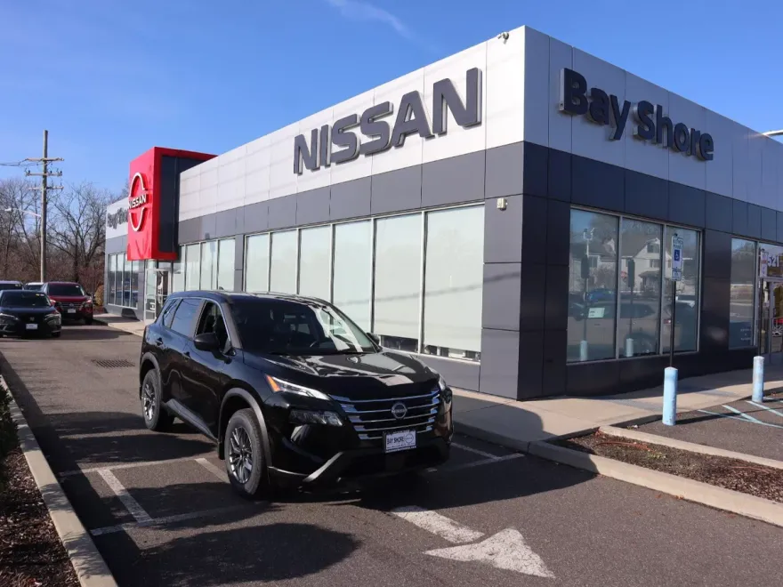 2025 Nissan Rogue S photo 1