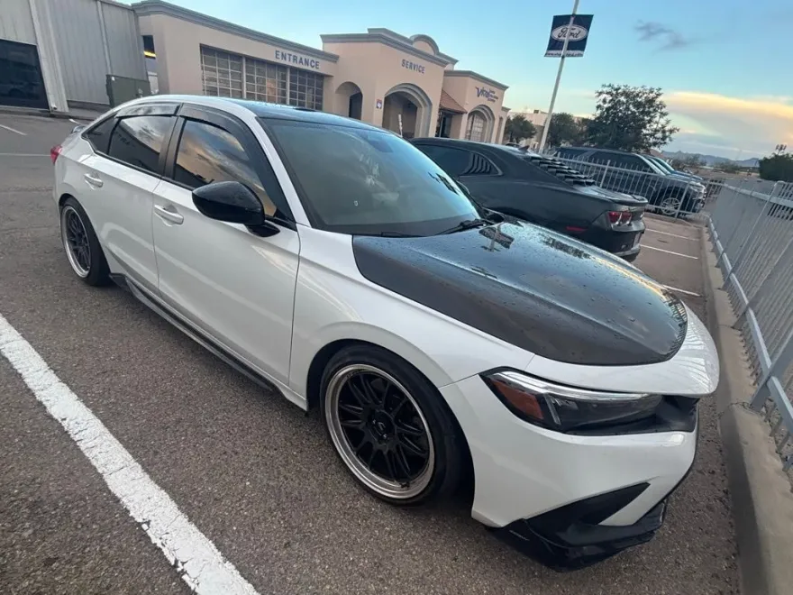 2023 Honda Civic Si photo 1