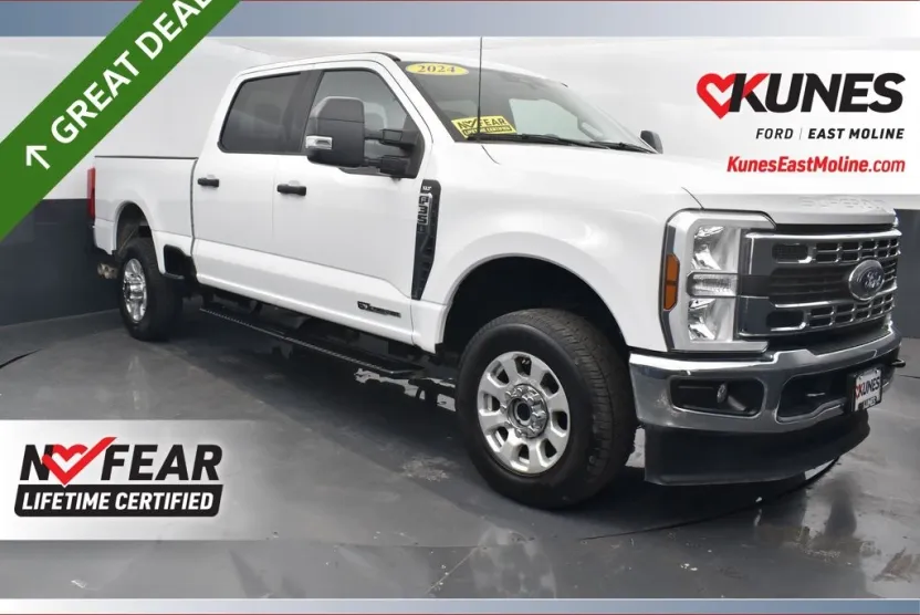 2024 Ford F-350 XLT photo 1