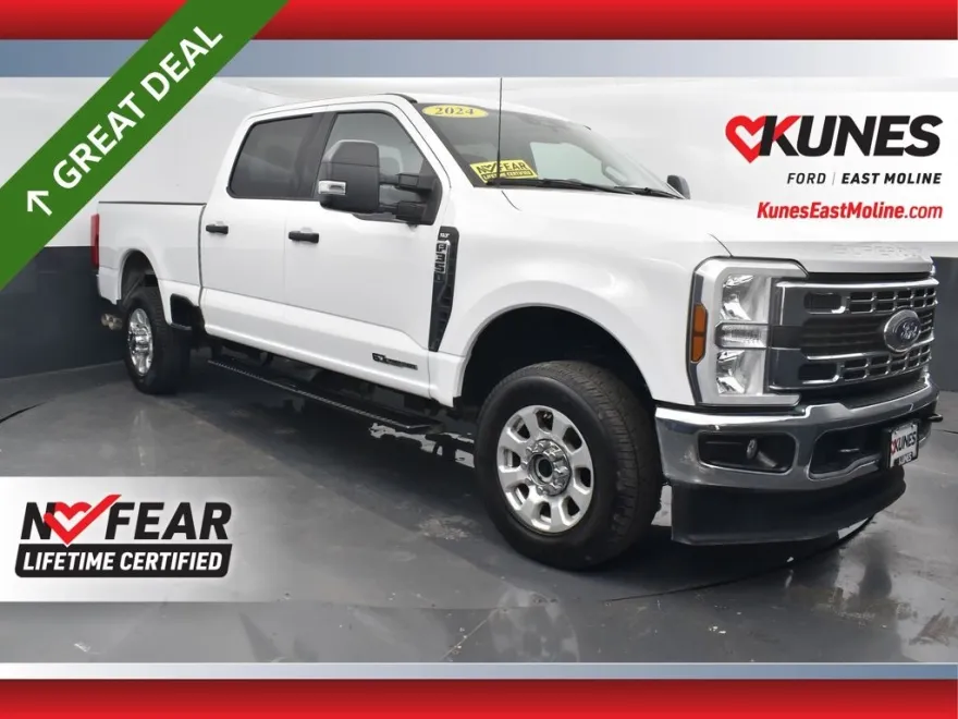 2024 Ford F-350 XLT photo 1
