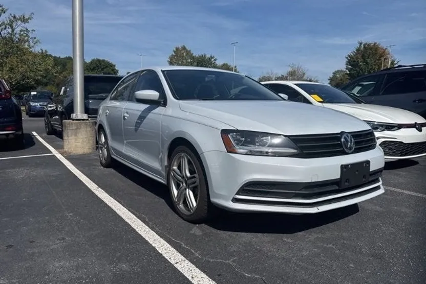 2017 Volkswagen Jetta 1.4T S photo 1