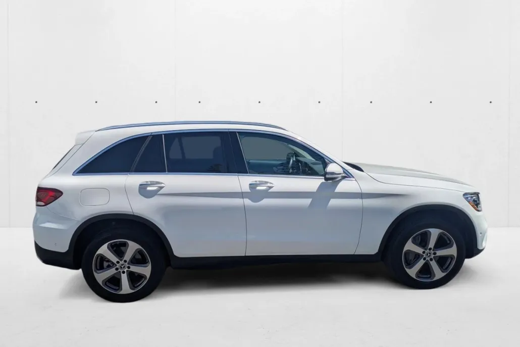 2022 Mercedes Benz GLC 300 4MATIC photo 1