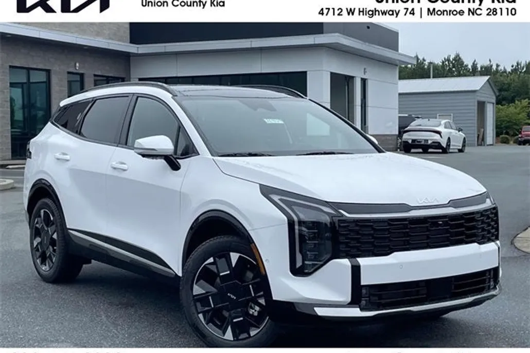 2026 Kia Sportage photo 1