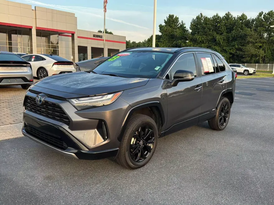 2023 Toyota RAV4 Hybrid XSE photo 1