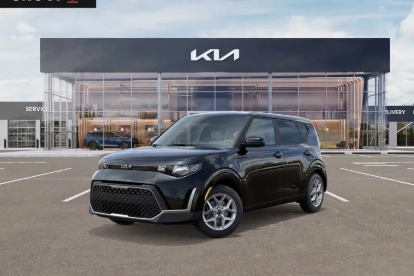 2025 Kia Soul LX photo 1