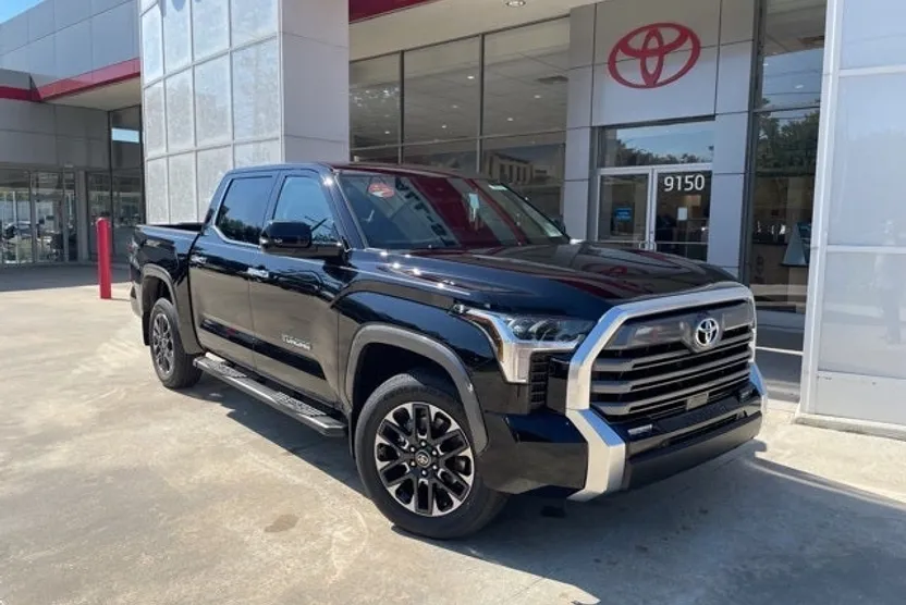 2026 Toyota Tundra Limited photo 1