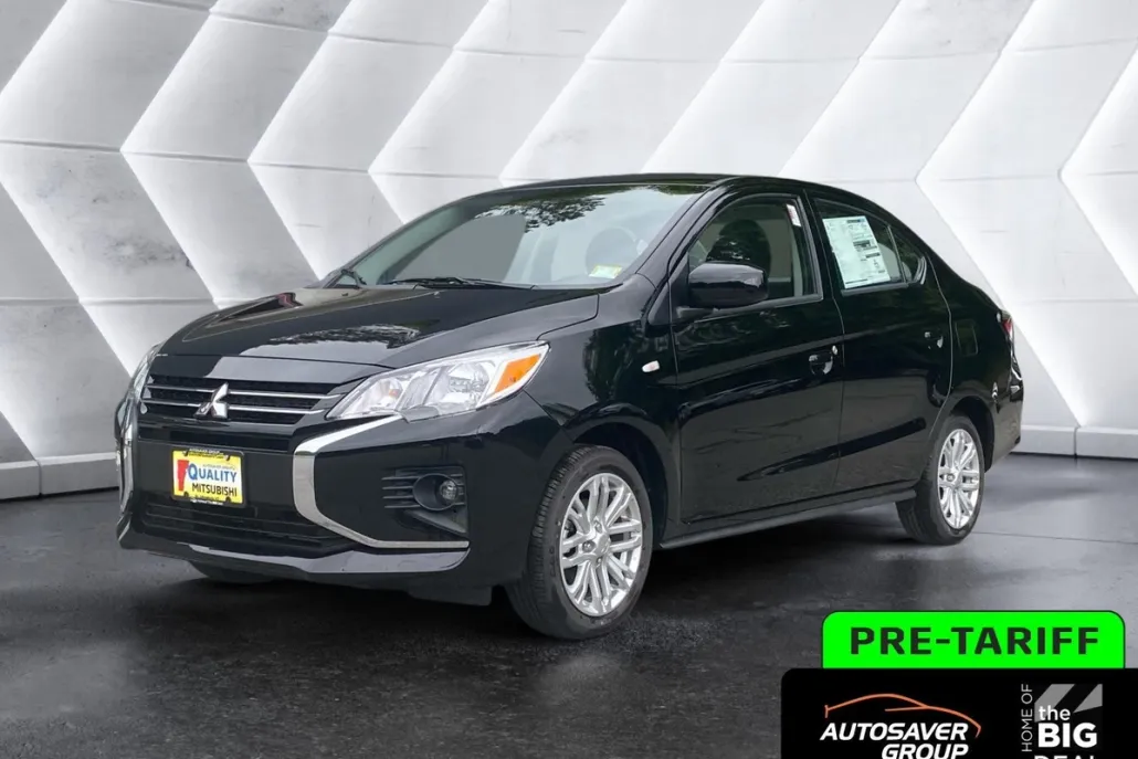 2024 Mitsubishi Mirage G4 LE photo 1