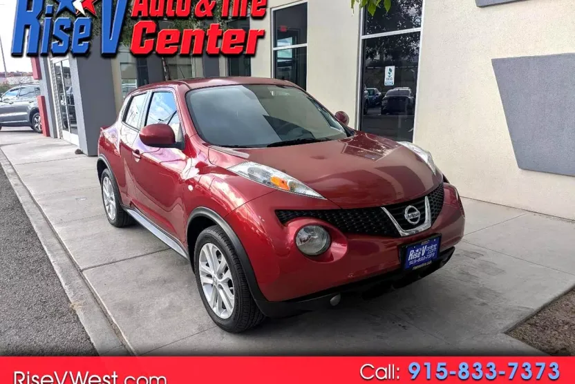 2013 Nissan Juke S photo 1