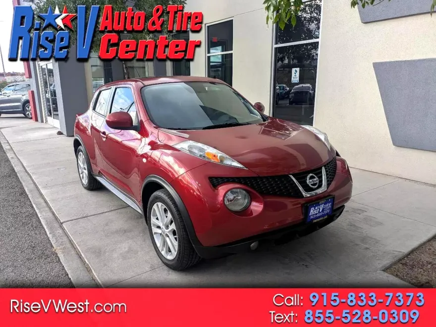 2013 Nissan Juke S photo 1