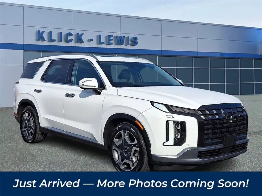 2023 Hyundai Palisade Limited photo 1
