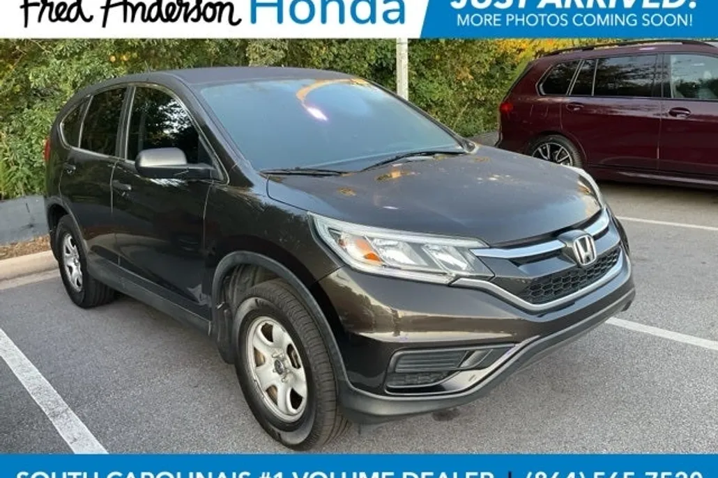 2015 Honda CR-V LX photo 1