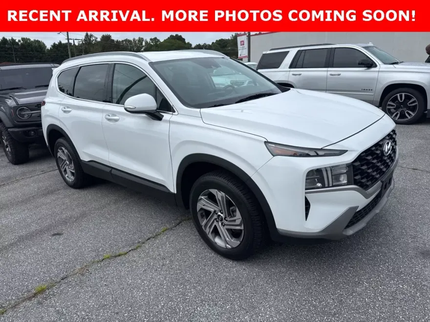 2023 Hyundai Santa Fe SEL photo 1