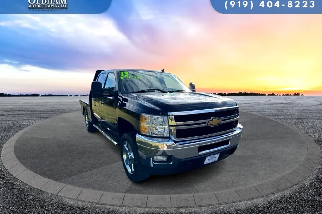 2013 Chevrolet Silverado 2500HD LT photo 1