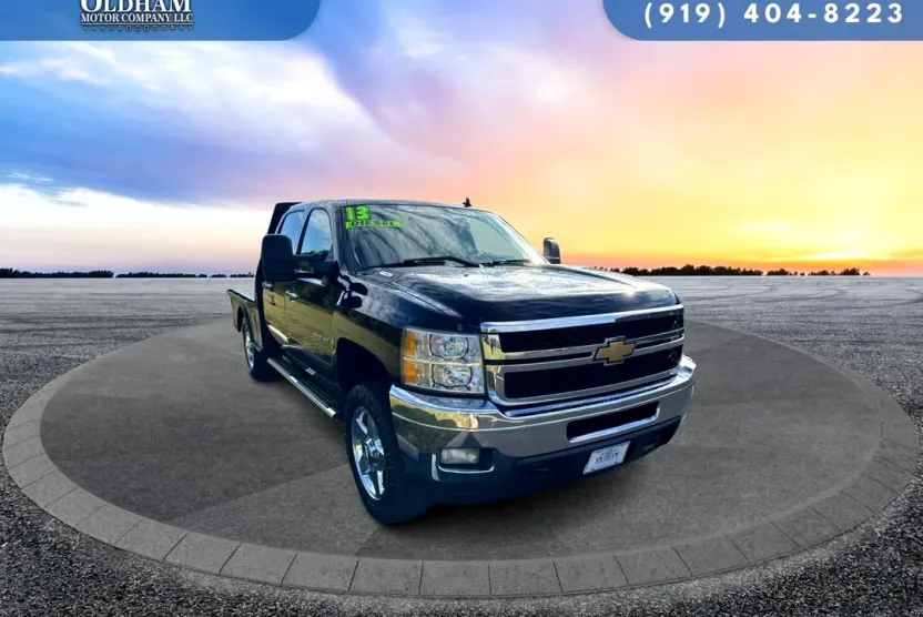 2013 Chevrolet Silverado 2500HD LT photo 1