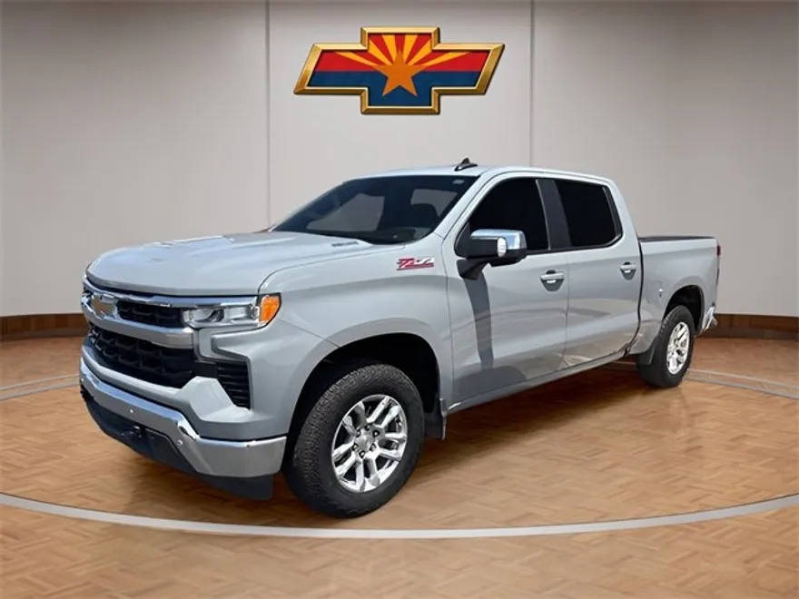 2024 Chevrolet Silverado 1500 LT photo 1