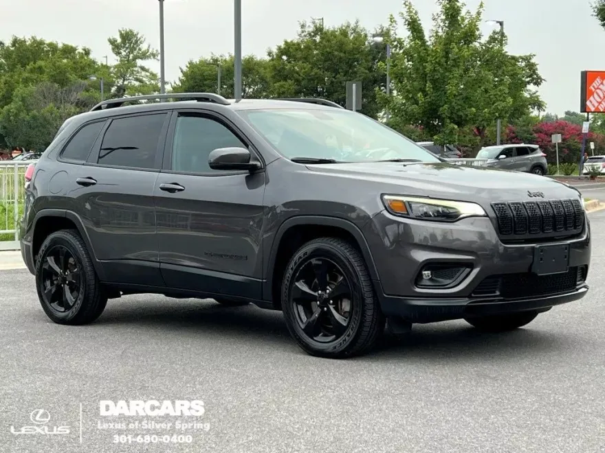 2020 Jeep Cherokee Altitude photo 1
