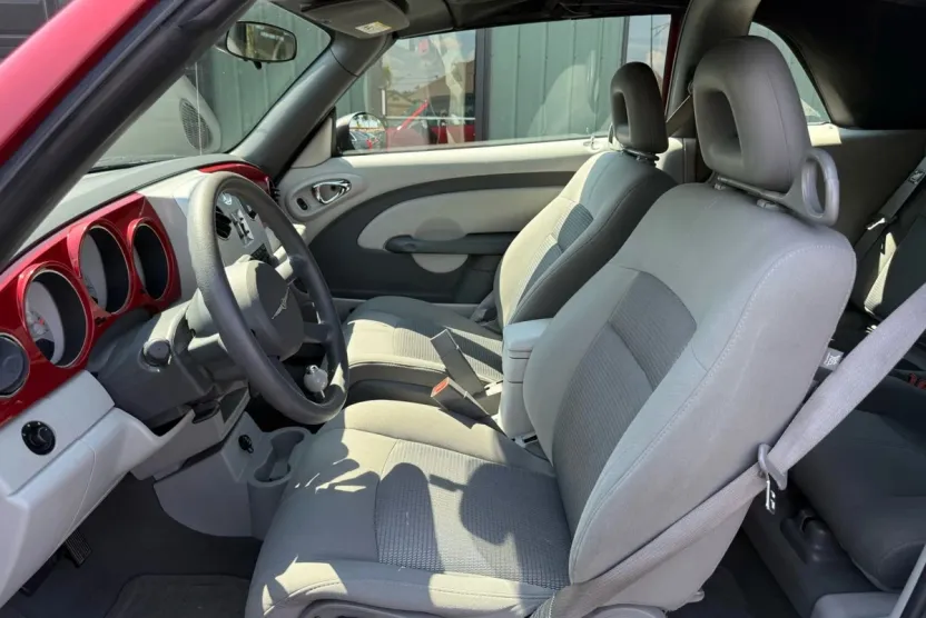 2008 Chrysler PT Cruiser Touring photo 1