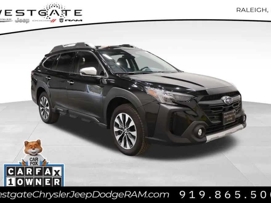 2024 Subaru Outback Touring photo 1