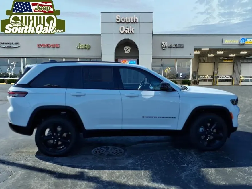 2025 Jeep Grand Cherokee Limited photo 1