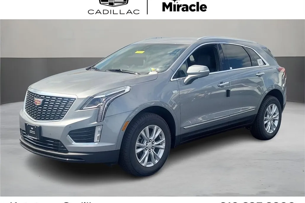 2025 Cadillac XT5 Luxury photo 1