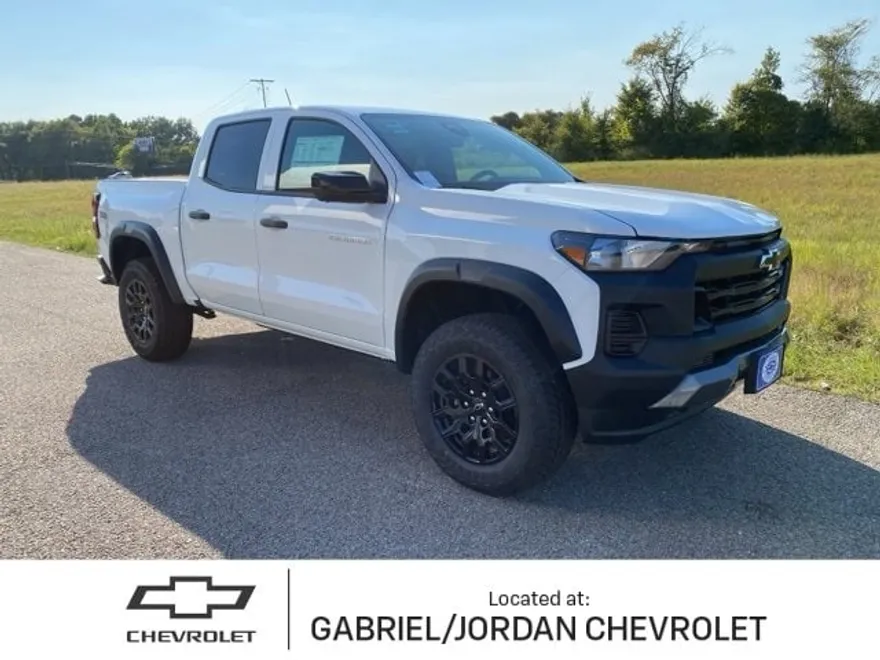 2026 Chevrolet Colorado Trail Boss photo 1
