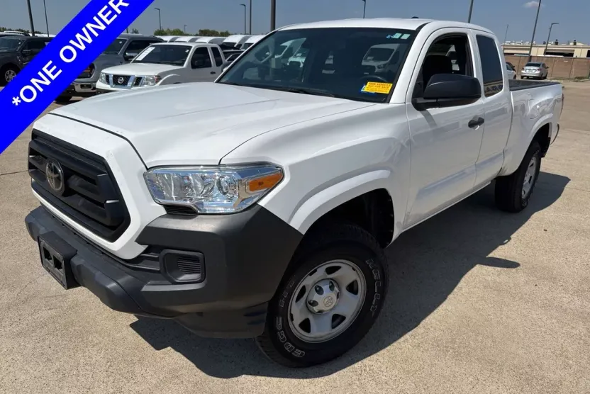 2023 Toyota Tacoma SR photo 1