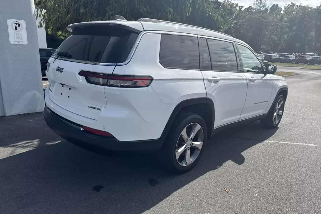 2021 Jeep Grand Cherokee Limited photo 1