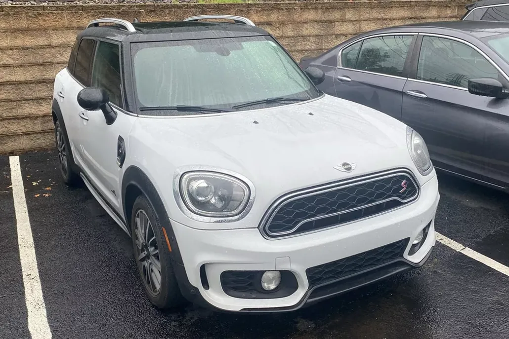 2018 Mini Countryman S ALL4 photo 1