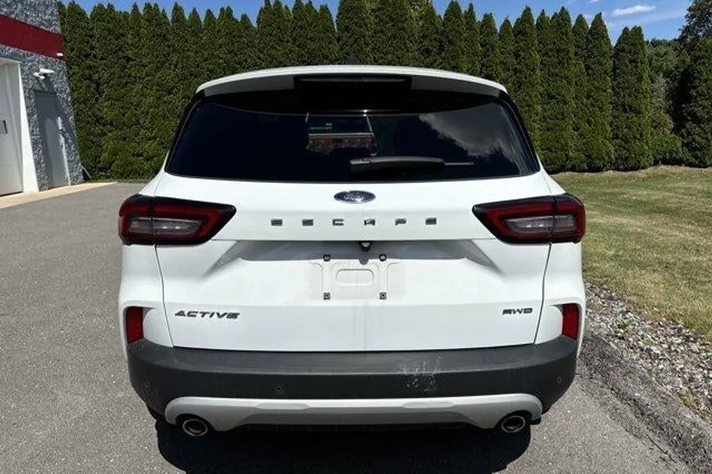 2024 Ford Escape Active photo 1