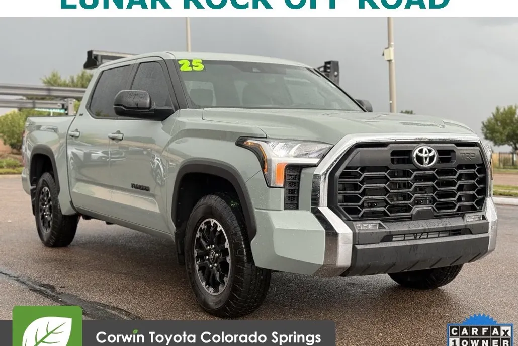 2025 Toyota Tundra SR5 photo 1