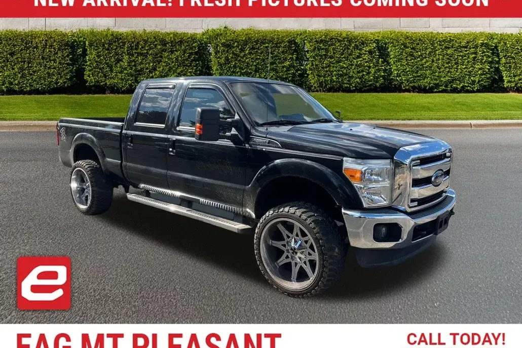 2015 Ford F-250 Lariat photo 1