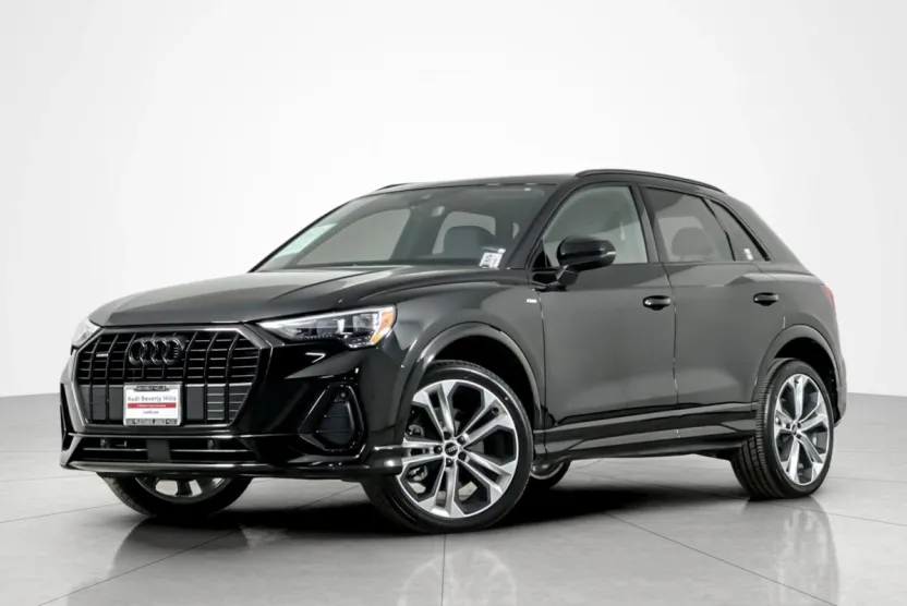 2021 Audi Q3 S line Premium 45 TFSI photo 1