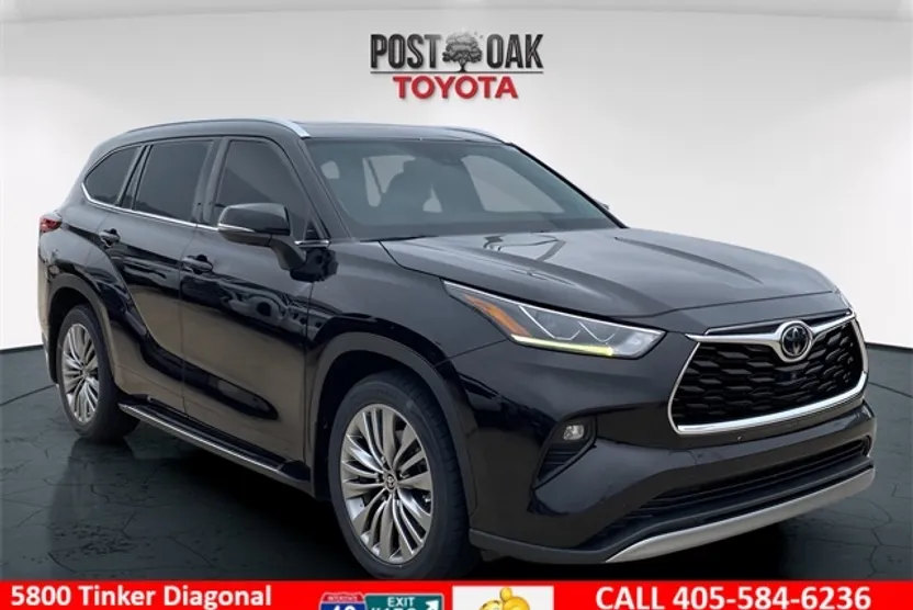 2021 Toyota Highlander Platinum photo 1
