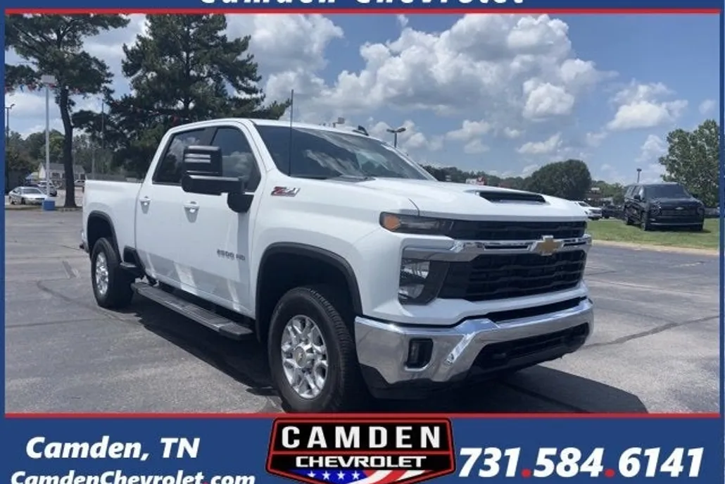2024 Chevrolet Silverado 2500HD LT photo 1
