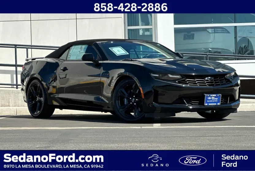 2023 Chevrolet Camaro LT1 photo 1