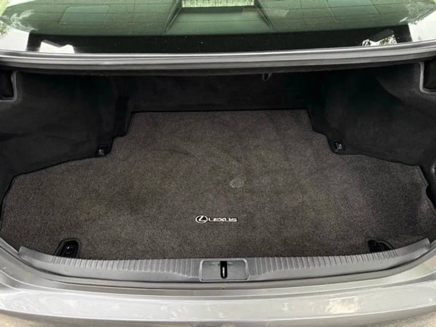 2016 Lexus GS 450h photo 33