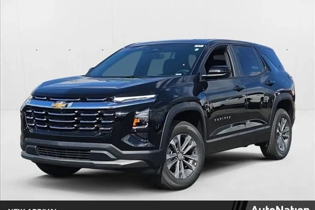 2025 Chevrolet Equinox LT photo 1