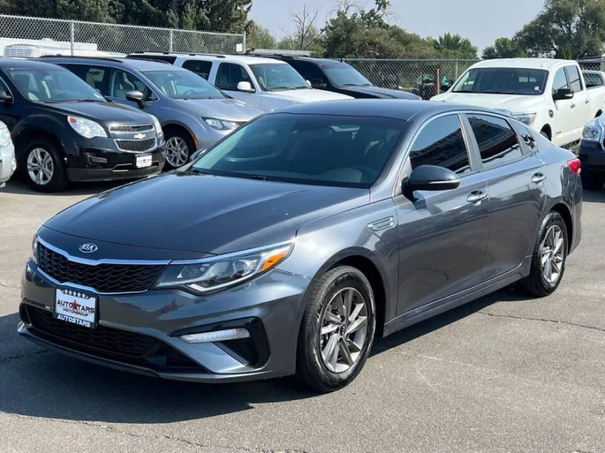 2020 Kia Optima LX SE photo 1