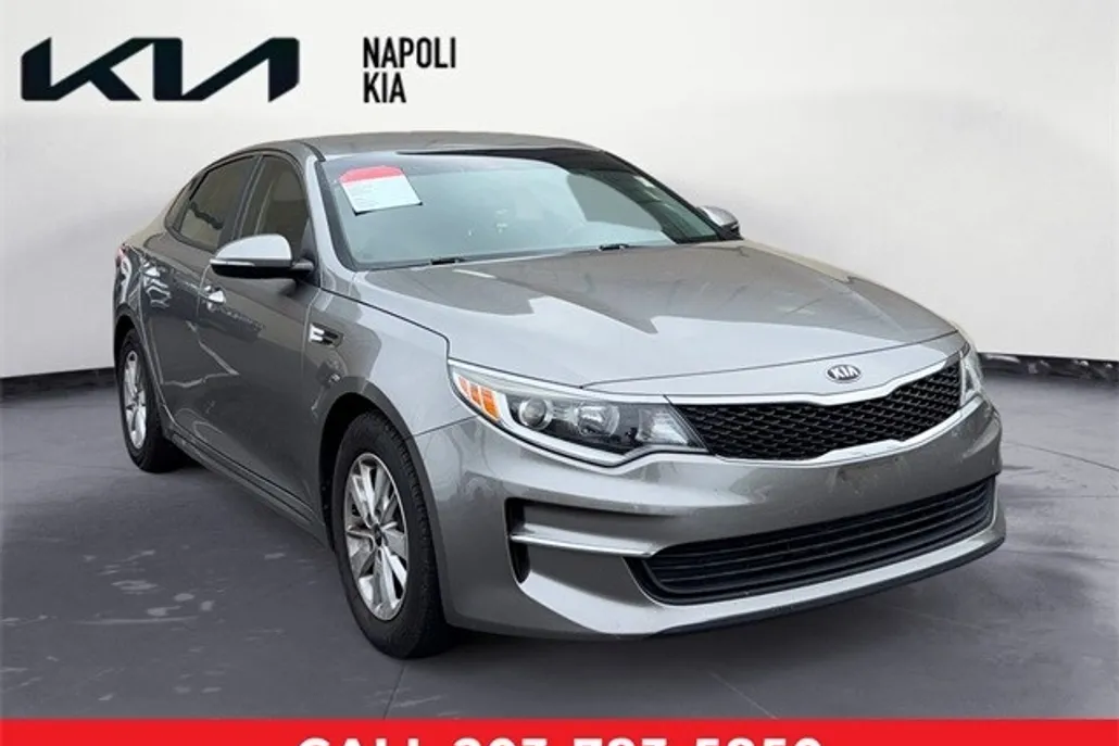2018 Kia Optima LX photo 1