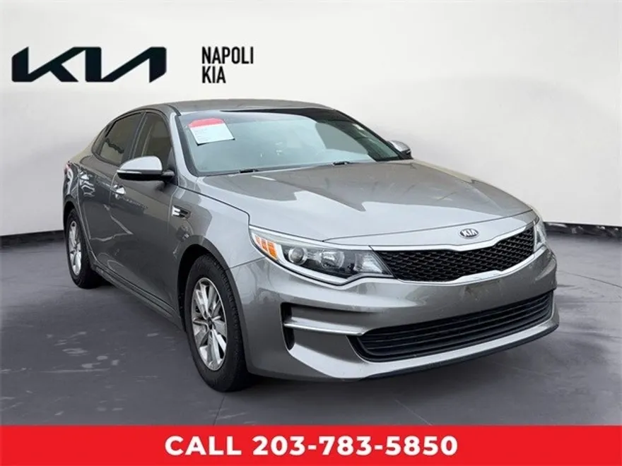 2018 Kia Optima LX photo 1