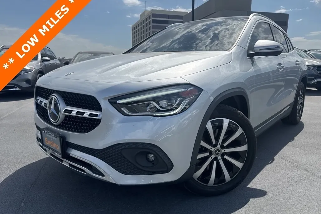 2022 Mercedes Benz GLA 250 photo 1