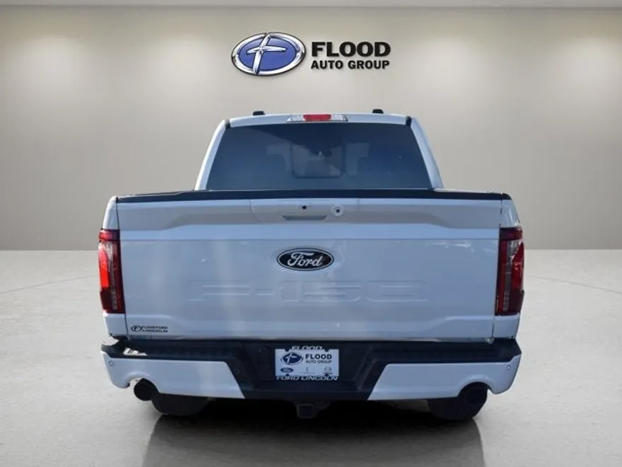 2025 Ford F-150 Lariat photo 1