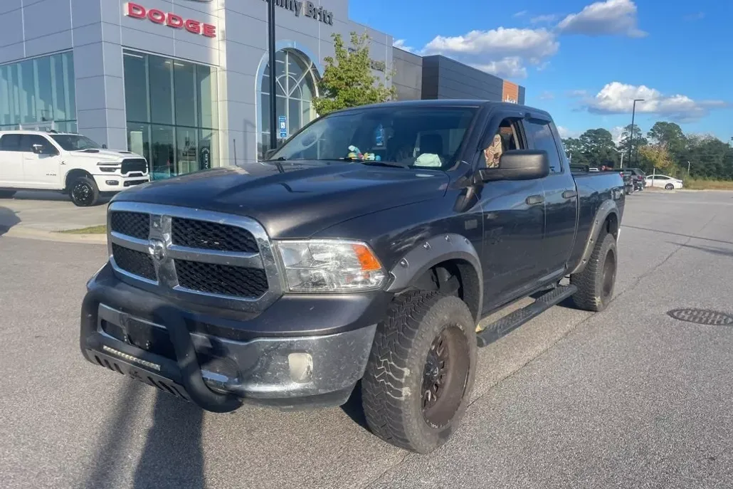 2019 Ram 1500 Classic Tradesman photo 1