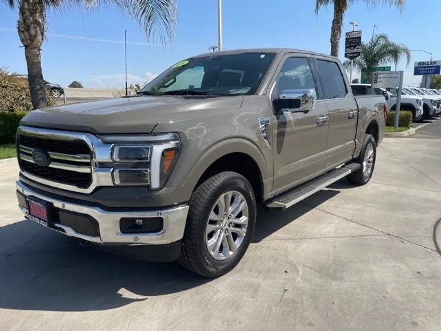 2025 Ford F-150 Lariat photo 1